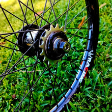 Load image into Gallery viewer, HKL RACING CARBON RIM SETS V Brake